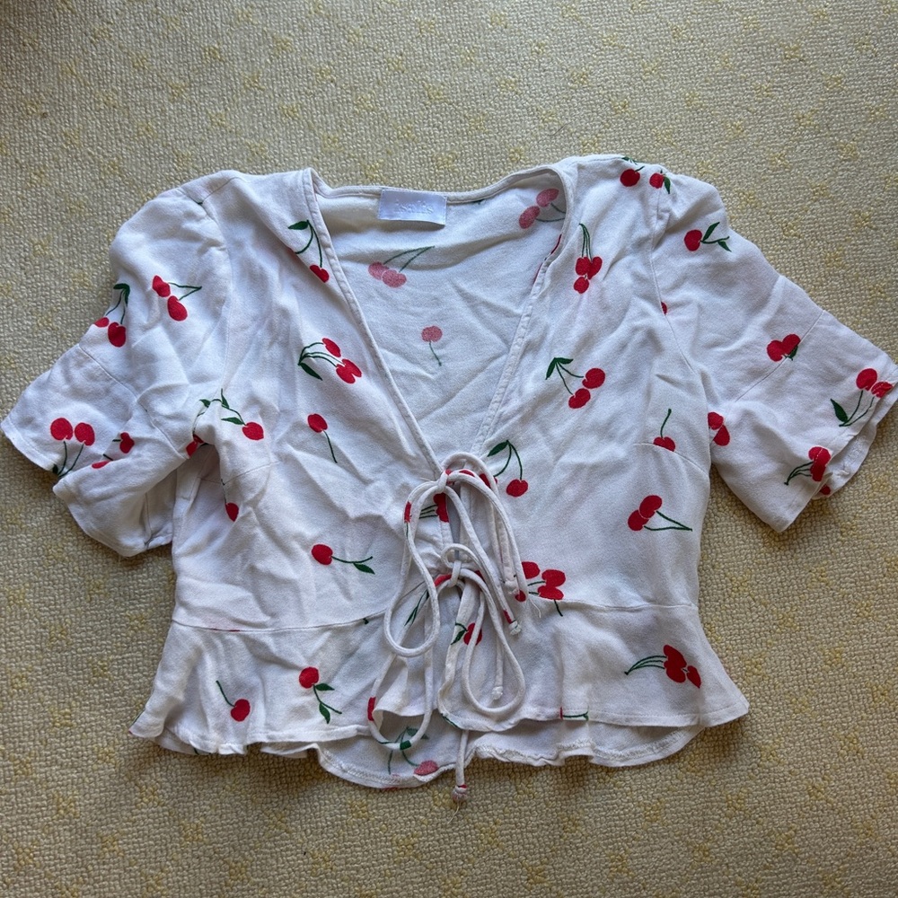 Isalis Cherry Tie Top